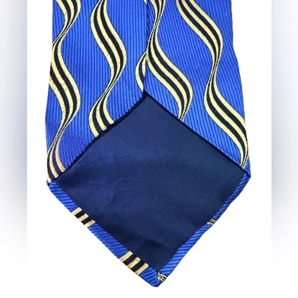 Emilio Romano Handmade Silk Necktie Blue Gold Wave Stripe Made in Italy